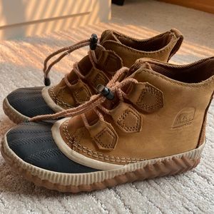 Sorel Kids Boots Waterproof Size 1